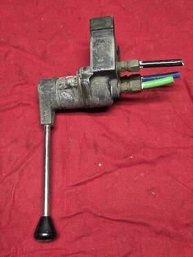 T240236e Bendix Switch Trailer Hand Brake Valve T 240236 E