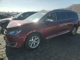 564.ch1f20 Chrysler 20 Pacifica Jack