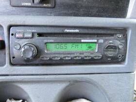 3710316 Freightliner 2451132 Replaces Columbia 120 2007 Radio Am/fm/cd