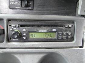 3712051 Freightliner 2452799 Replaces Columbia 120 2006 Radio Am/fm/cd