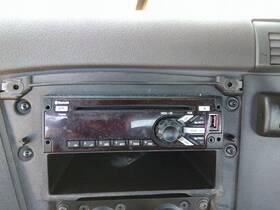 3837282 Freightliner 2554574 Cascadia 125 Radio Am/fm/cd