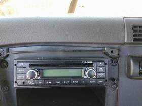 3852327 Freightliner 2567576 Cascadia 125 Radio Am/fm/cd