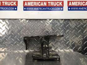 66-04131-001 Freightliner Collision Avoidance System Sensor Bracket P/n 6604131001 Read Desc