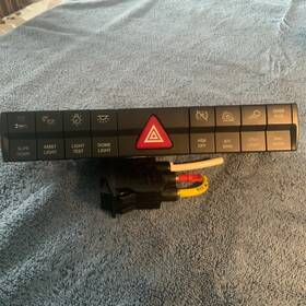 A06-90731-000 Freightliner /033209201-01 Cascadia 126 Electronic Parts