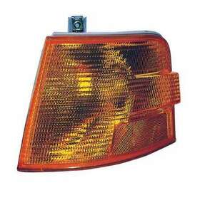 Hdl00027 Marker Lamp Assembly For A 1996 - 2003 Volvo Vnl And Vnm Series Left Side