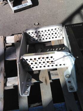 3715328 International 2455664 Prostar 122 2010 Frame Step