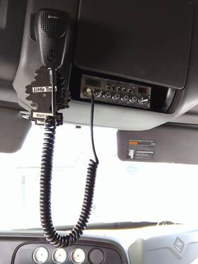 3857105 International 2571697 Prostar 122 Radio A/v Equipment