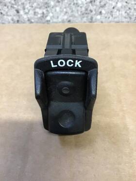 G90-1001-1 Kenworth 2212359 T2000 1999 Differential Lock Switch 3443820