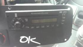 3887390 Kenworth 2590543 Radio Am/fm/cd
