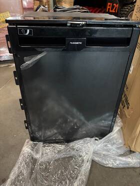 Pp607049 Kenworth T680 / T700 T880 Truck Built-in Drawer Refrigerator Freezer