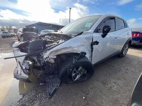 564.mz1120 Mazda 20 Cx-3 Jack