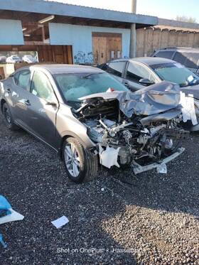 564.da1i24 Nissan 24 Sentra Jack