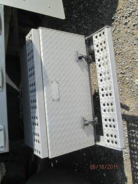 2225018 Null 1201224 Replaces 2001 Auxiliary Power Unit