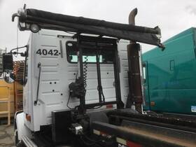 3304755 Null 2086161 Replaces 69-400 2006 Accessory Equipment