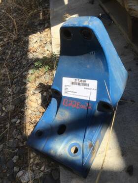 3400434 Peterbilt 2173826 579 Cab Mountbracket 2014 Left