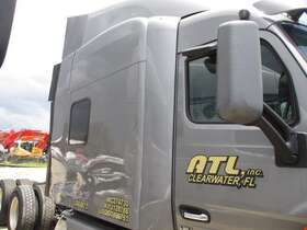 3523384 Peterbilt 2283371 579 2020 Fairing Sleeper
