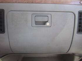 3675728 Peterbilt 2420213 Replaces 387 2005 Interior Parts Misc.