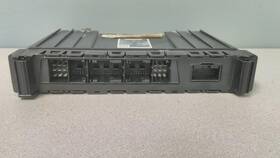 Q21-1139-019-019 Peterbilt 2458020 579 2023 Cab Control Unit Module 3717934