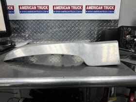 L85-6036 Peterbilt 389 Left Aluminum Front Fender Brace Step P/n