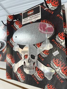A832016 Phoenix Skull And Crossbones 2 Pack For Peterbilt