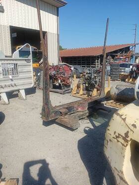 199.kwhc99 Semi Trucks Truck Log Bunk 12308712