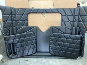 12-3456 Sit Down Upholstery Freightliner Interior Fld 120 Day Cab