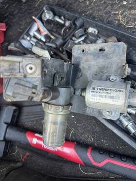23345 Thermo King Tripac Evolution Apu Fuel Pump And Filter