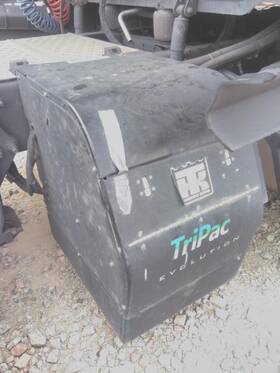 3658622 Thermo King 2404466 Tripac Evolution Diesel Auxiliary Power Unit