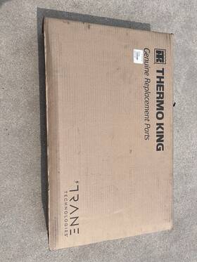 93-1044 Thermo King Evolution Lower Panel Oem