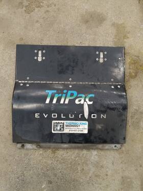 931042 Thermo King Tripac Front Cover/door With Latches