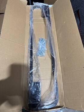 67032 United Pacific New Pair Mudflap Hangers