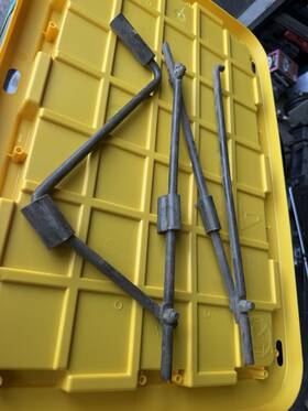 Us Army 19207-12255298 Hmmwv M998 Scissor Jack Crank And Handle