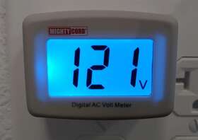 A10-120vm Valterra 019079001658 Line Voltage Monitor Mighty Cord Plug In Wall Socket