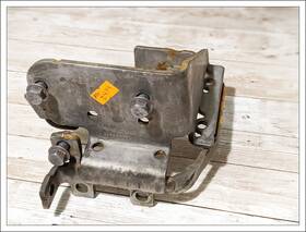 20536970 Volvo Egr Solenoid Bracket Oem
