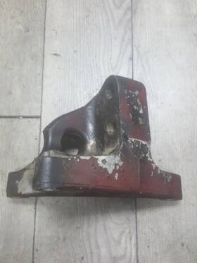 20908865 Volvo Mack D13 Engine Mount Left Side