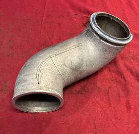 20999356 Volvo D13 26253 Charge Air Inlet Pipe