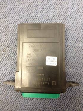 7420518035 Volvo 2120370 7420518035/05 20518035 2006 Vnl Electronic Part 3341392