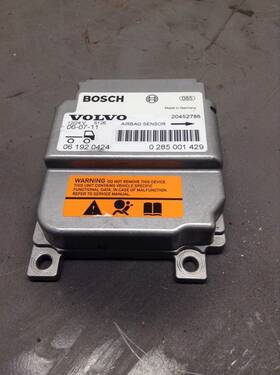 20452786 Volvo 2130381 2007 Vnm Electrical Component 3351933