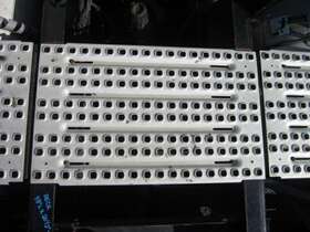 3583403 Volvo 2336584 Replaces Vnl 2013 Step Deck Catwalk