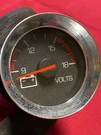 Paccar Kenworth Peterbilt : Gauge-oem Battery Volts Q43-1144-301. Fixed Price $59.00.