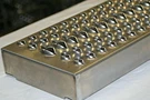 Peterbilt 41" Aluminum Dpf Box Lower Step. Fixed Price $192.00.